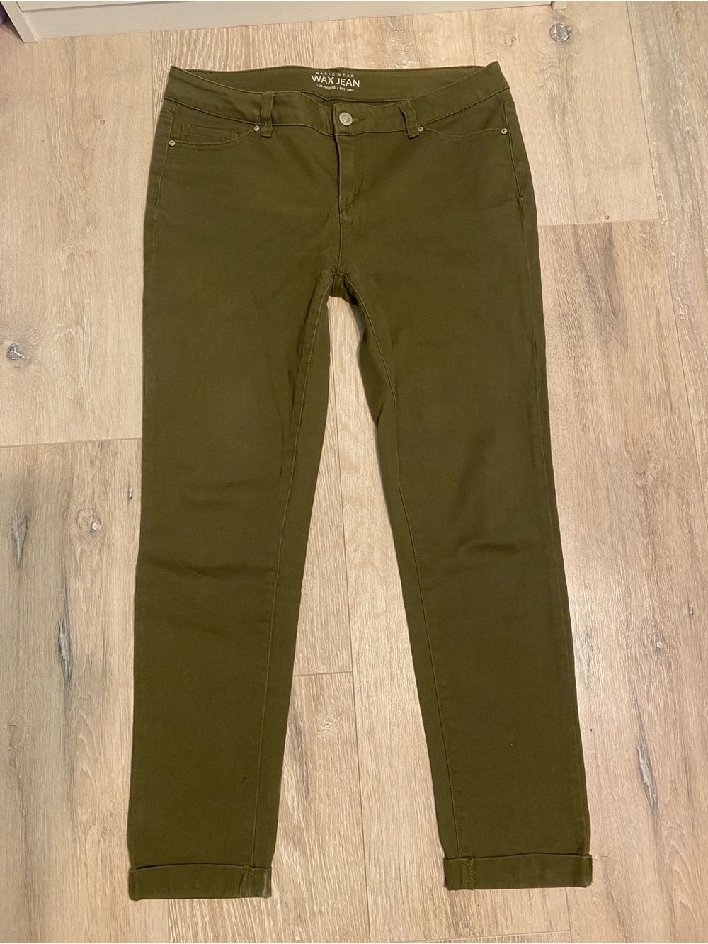 Vintage 2010s indie sleeze camo khaki green skinny jeans